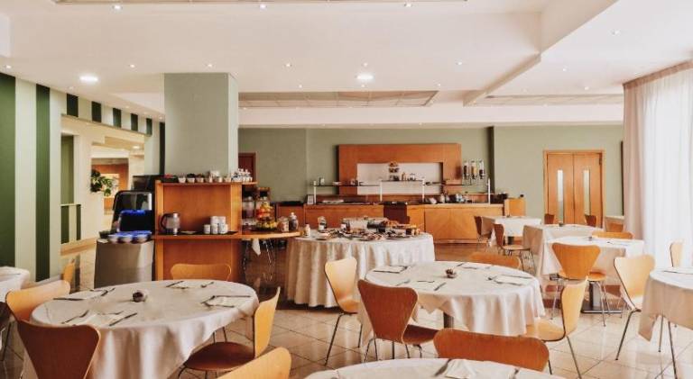 Hotel Planet International — photo 4