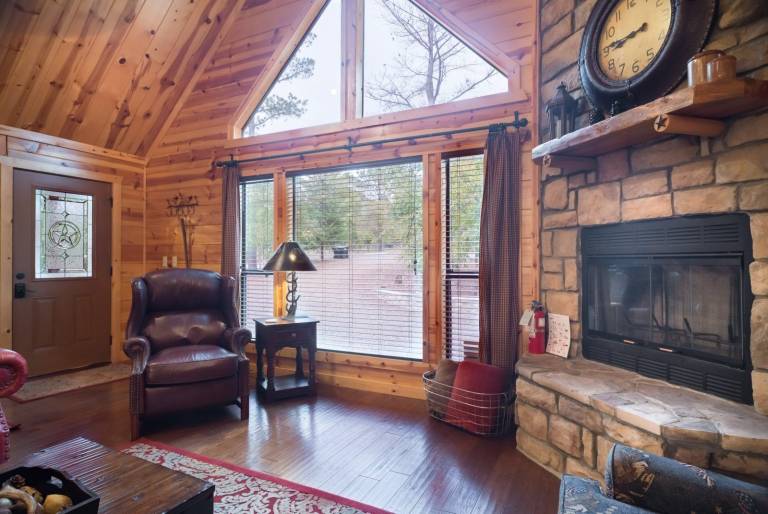 Cabin Hochatown