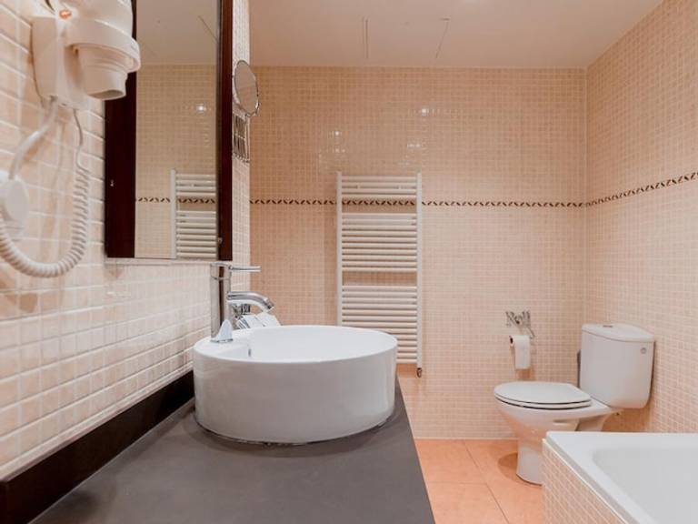 Holiday apartment with 2 rooms for 6 persons — photo 5