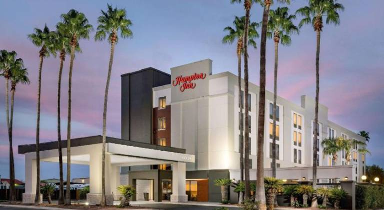 Hampton Inn Laredo — photo 2