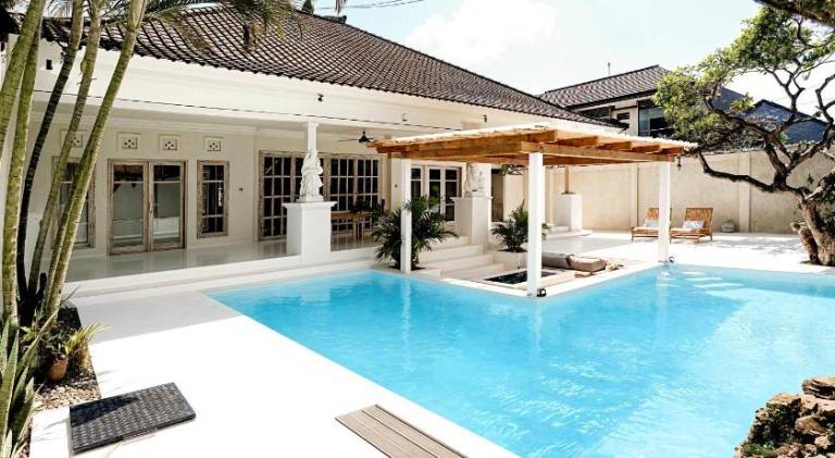 Spacious villa with jacuzzi & pool | Pets are welcome — photo 5