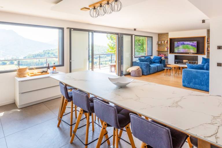 Fully equipped beautiful villa with patio, private pool & barbeque | Pets allowed — photo 4