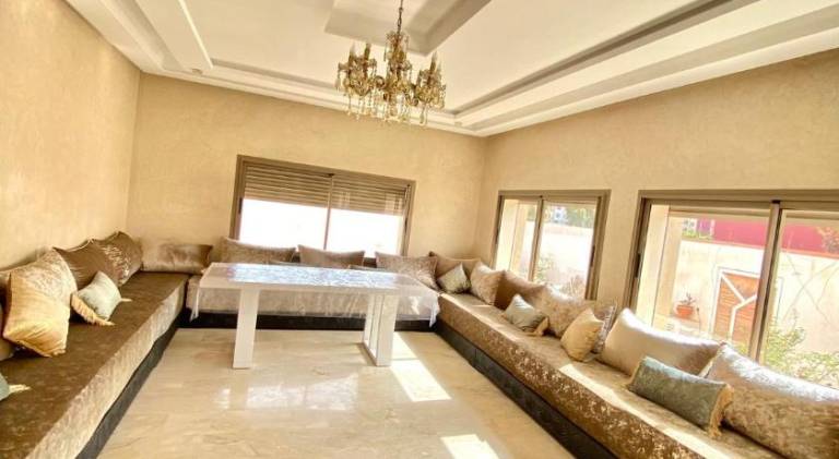 Family-oriented villa with garden & terrace | Perfect for remote work | Pet-friendly — photo 3