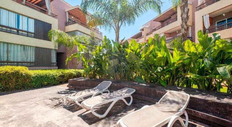 Charming apartment with pool | Pets allowed — photo 4