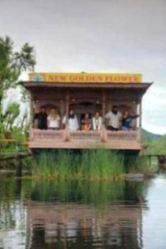 Houseboat New Golden Flower — photo 4