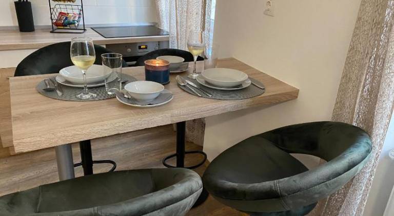 Holiday apartment with 2 rooms for 5 persons — photo 2