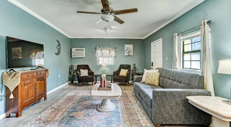 Vacation home | Pets allowed in Savannah, GA