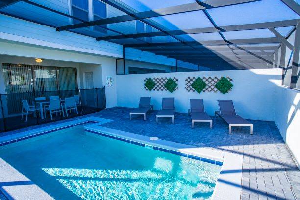Fully equipped ample vacation home with pool | Pet-friendly in Osceola, FL