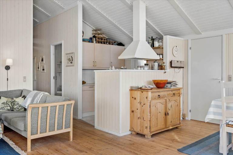 Fully equipped nice house with sauna, terrace & jacuzzi | Beach nearby | Pets are welcome — photo 5