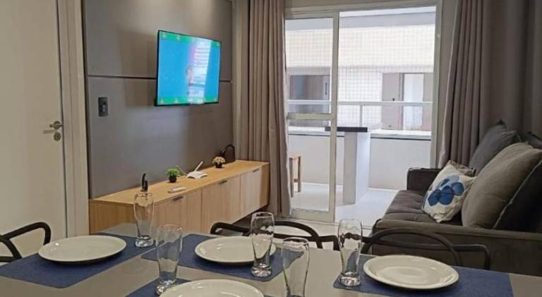 Serviced apartment with patio, pool & grill — photo 4