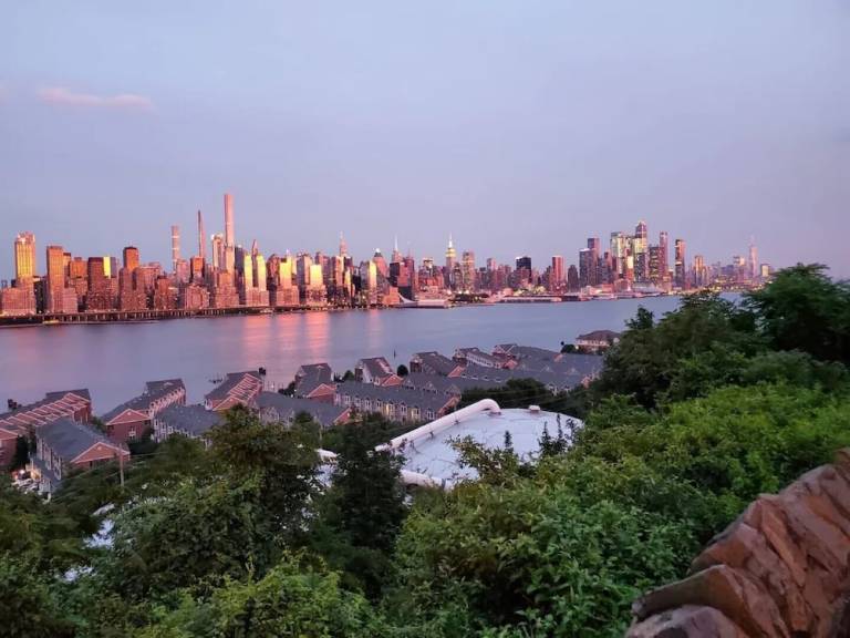 Condo North Bergen