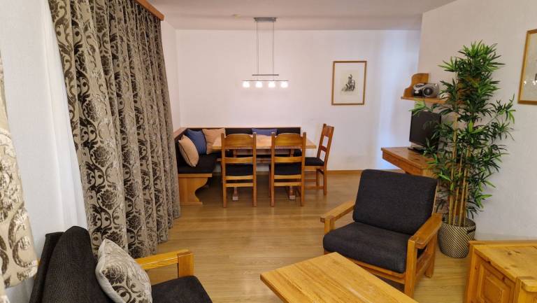 3-room flat; large fridge; dogs welcome — photo 4