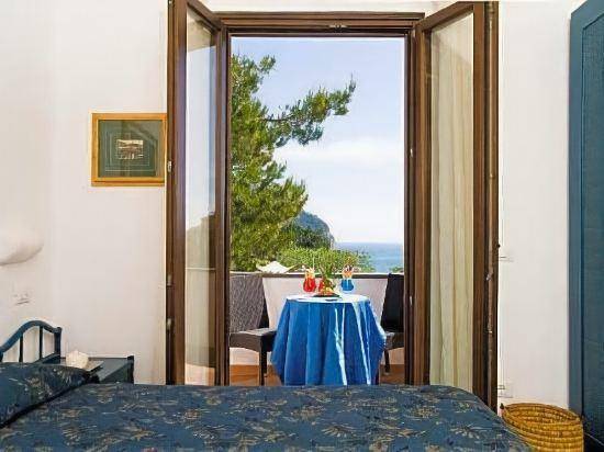 Hotel Ideal — photo 2