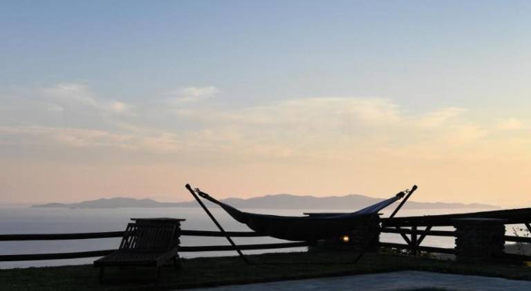 Villa with garden, terrace & pool | Pets allowed in Tinos