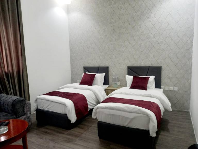 Twins Boutique Hotel — photo 2