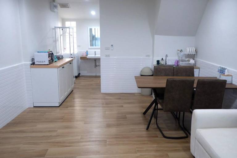 House Bangkok Noi