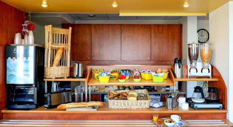 Ibis budget Amboise — photo 3