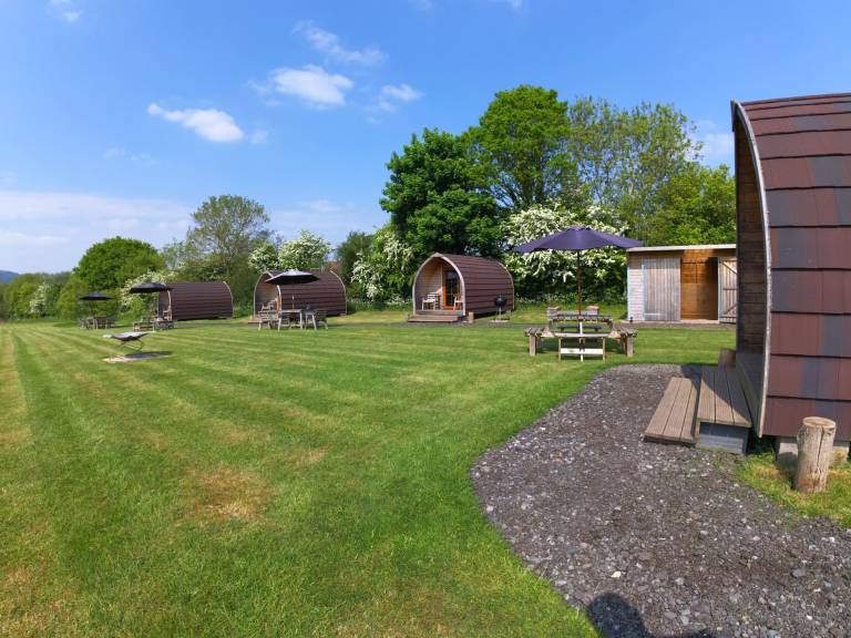 Children-friendly cottage with yard & BBQ | Pets are welcome — photo 3