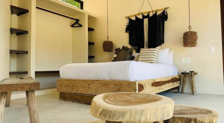 Apartment with pool | Pets are welcome — photo 2