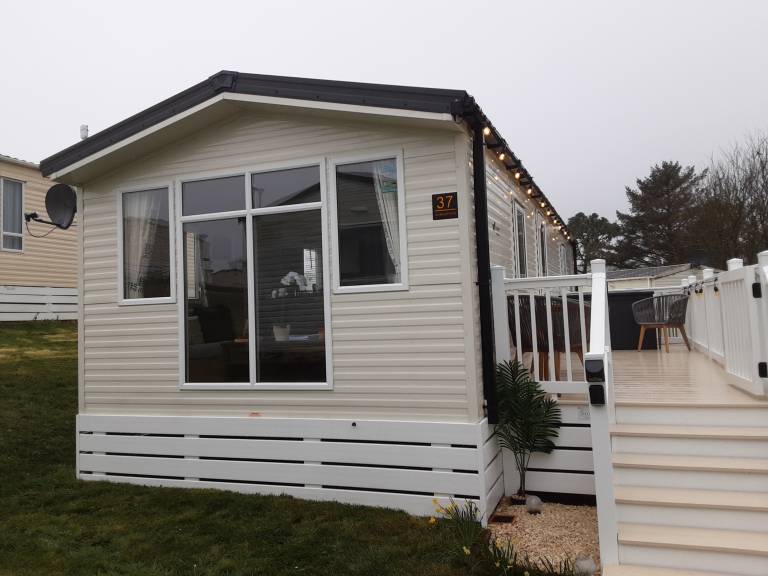 Family-oriented wonderful cottage with garden | Beach view | Pets allowed in Newquay