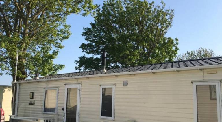 Lovely Holiday Caravan, great location - Pebble Bank, near Chesil Beach in Weymouth