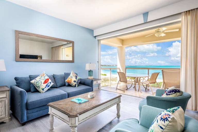 Condo The Bight Settlement