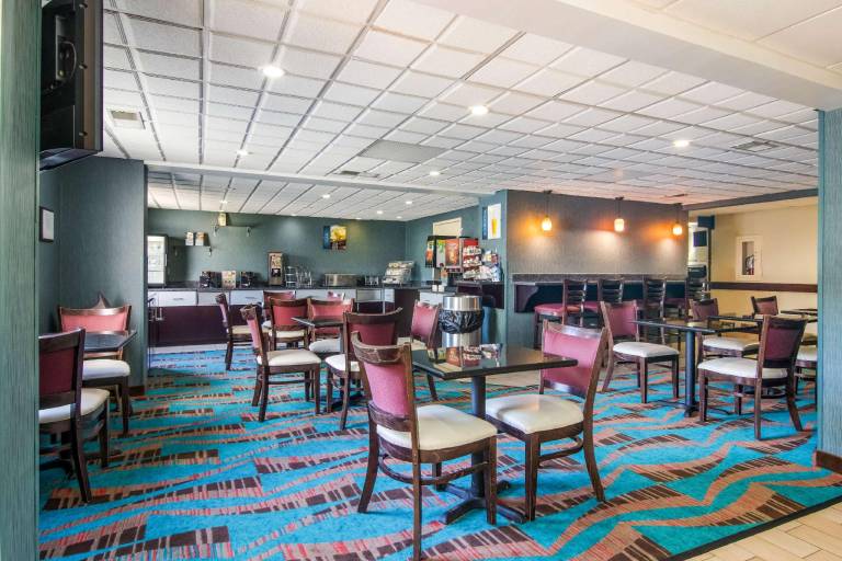 Best Western Dutch Valley Inn — photo 5