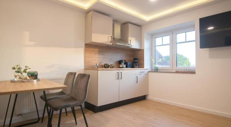 Serviced apartment with terrace & garden — photo 2