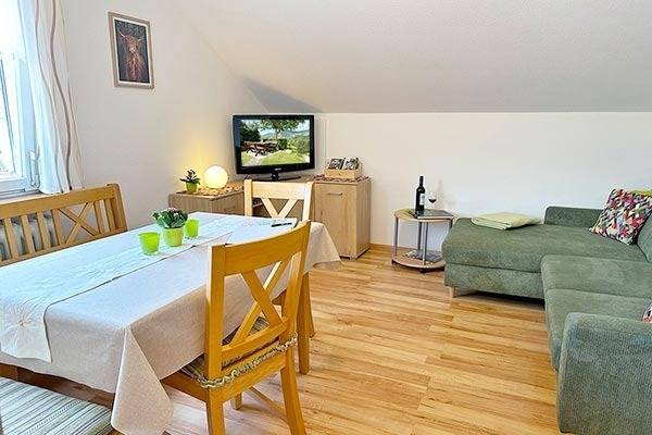 70 m² Ferienwohnung ∙ 3 Schlafzimmer ∙ 4 Gäste – Bild 8
