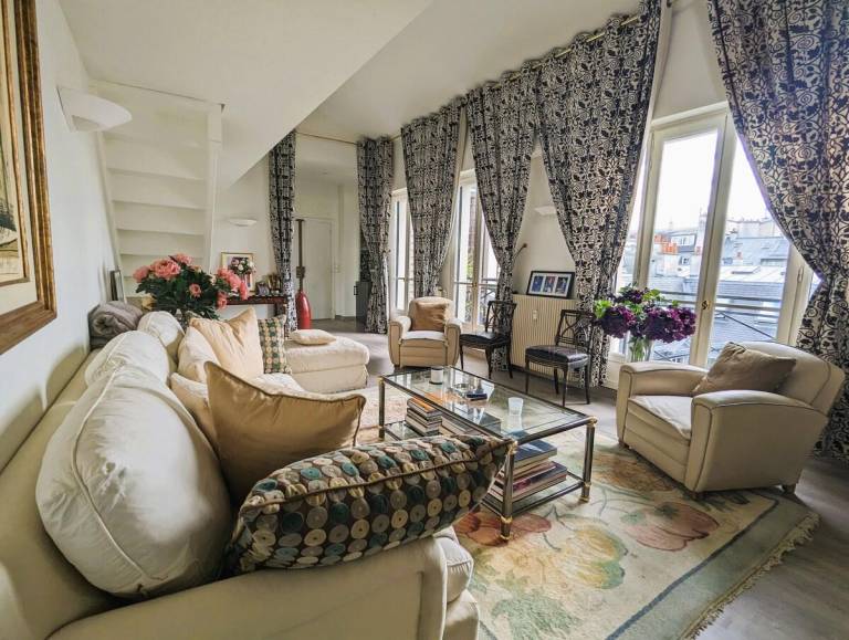 Vacation home | Close to Louvre | Pet-friendly in Paris