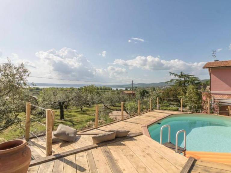 Villa 'Il Giardino Etrusco Bolsena' with Lake View, Private Pool and Wi-Fi in Bolsena