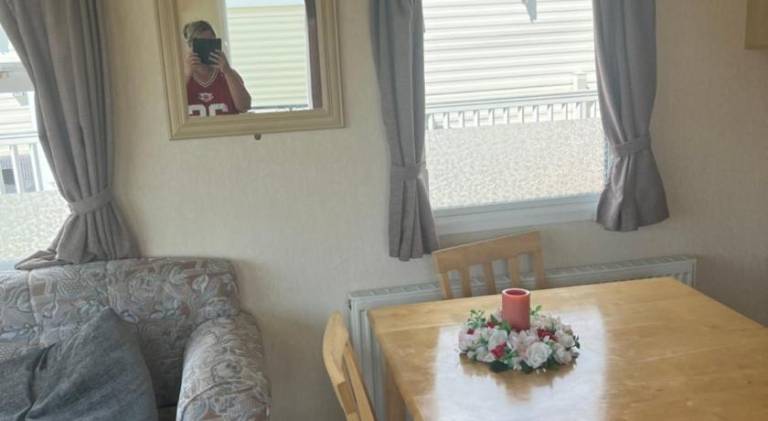Sea view caravan park — photo 5