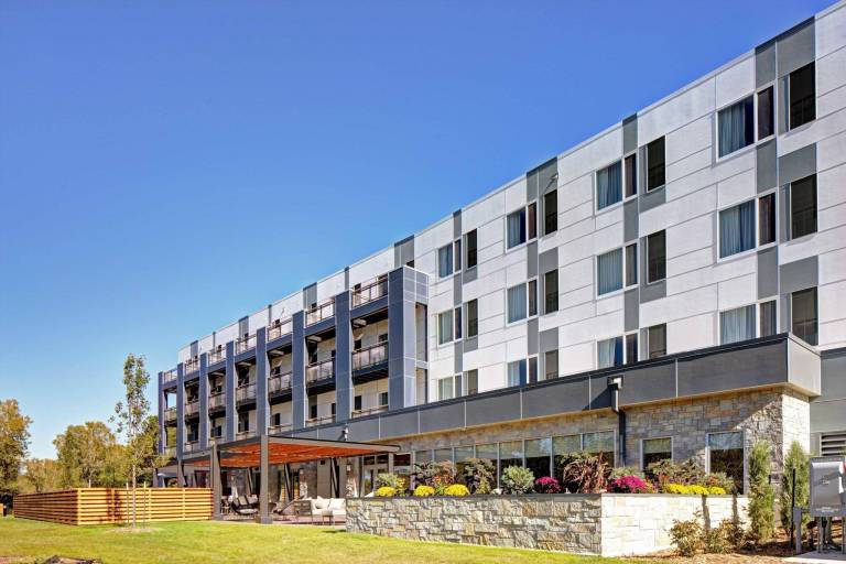 Courtyard by Marriott Appleton Riverfront in Appleton, WI