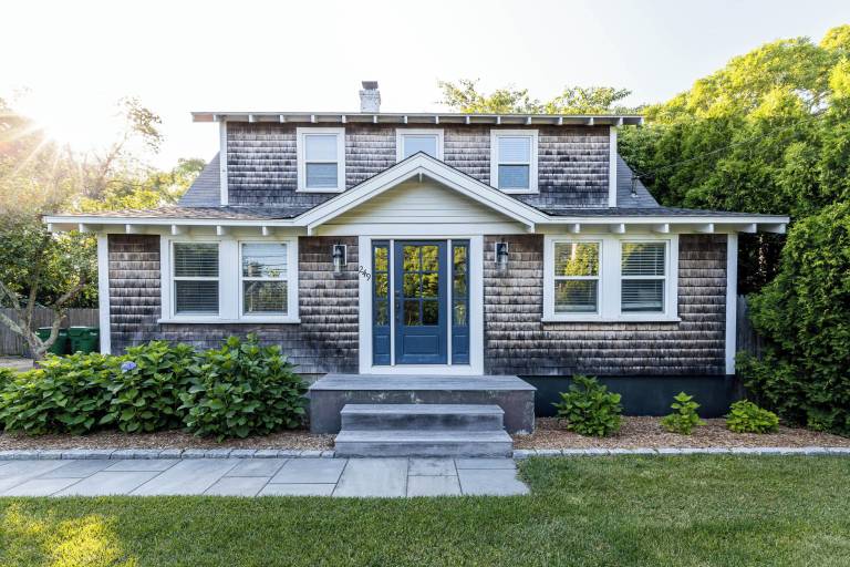 House Vineyard Haven