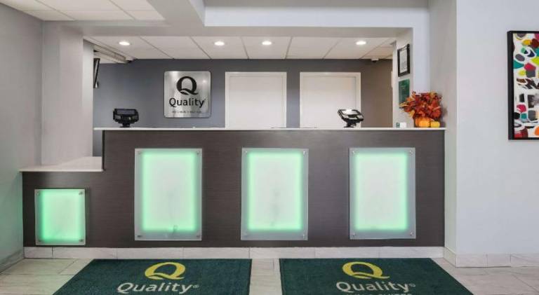 Quality Suites Tulsa I-44 — photo 5