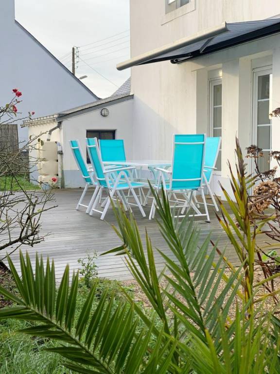 Gite with patio & garden — photo 5