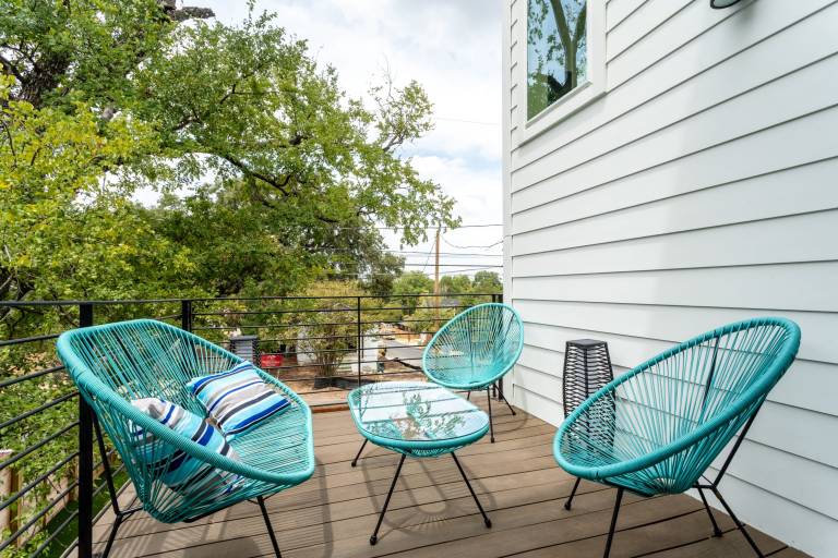 Eastside Home w Awesome Yard Golf Pool Firepit