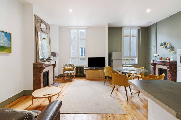 Cosy Apartment in Eymet - Air Conditioned for 4 people - Trois Cles in Marmande
