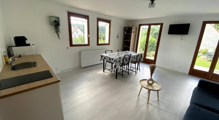 Apartment with 1 room for 4 persons — photo 3