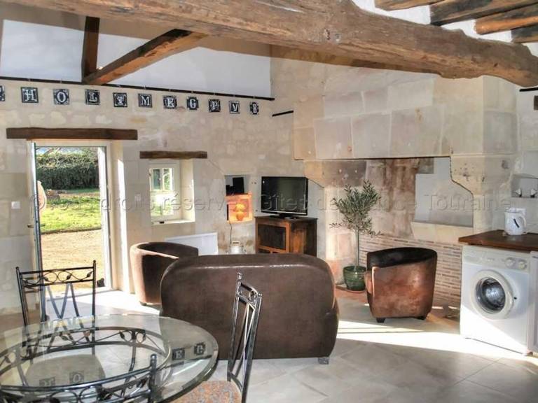 Cottage with BBQ & yard — photo 3