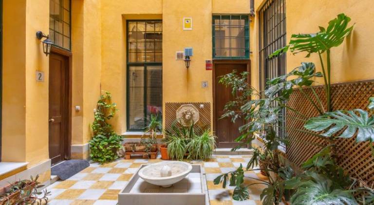 Beautiful rental apartment | Next to Alcazaba of Málaga | Pet-friendly — photo 2