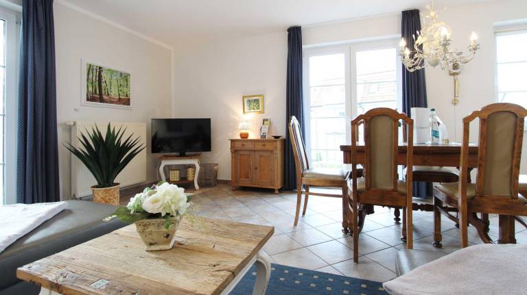 Rental apartment with 2 rooms for 6 persons in Kuehlungsborn