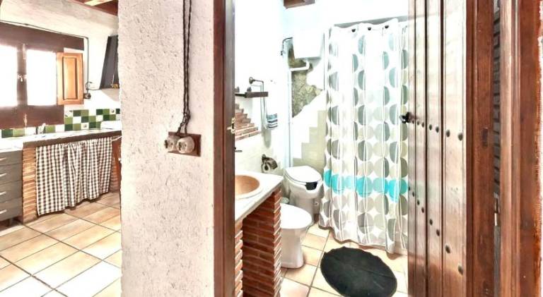 Villa with terrace, barbecue & heated pool — photo 2