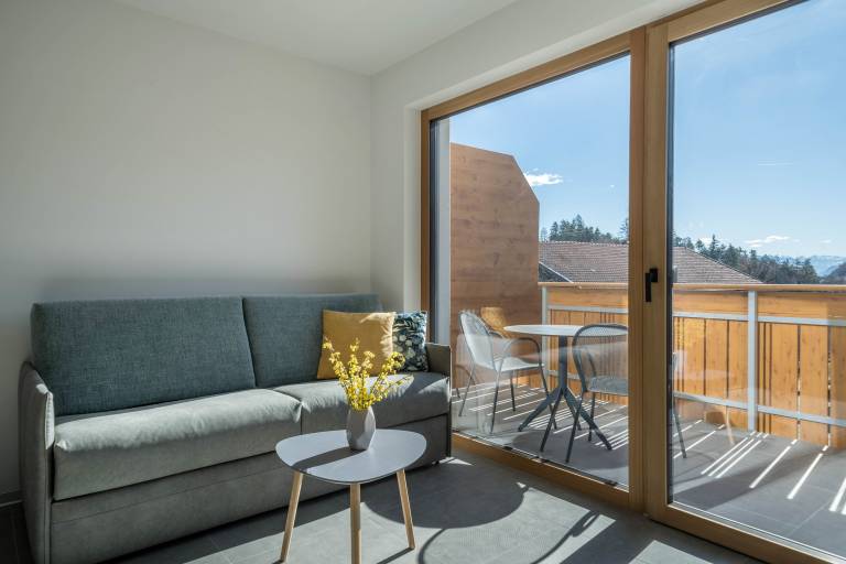 "Sunnig - Apartment Abendsonne" with Mountain View, Balcony & Wi-Fi — photo 4