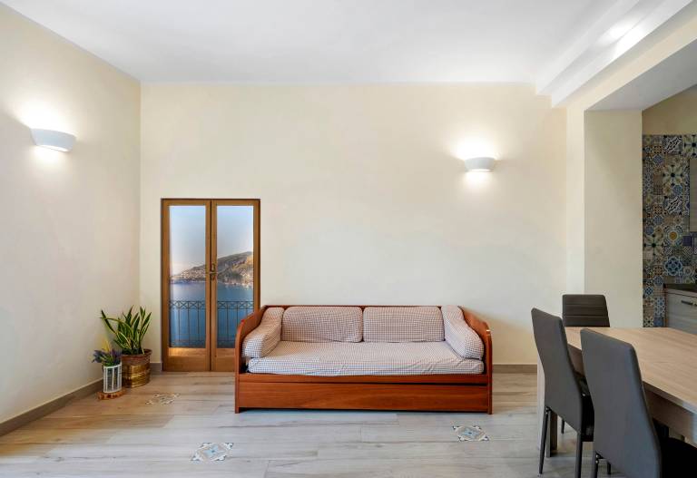 Holiday Home 'Casa Alle Porte Della Costiera' with Mountain View, Wi-Fi and Air Conditioning — photo 2
