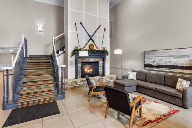 Country Inn & Suites by Radisson, Beckley, WV — photo 3