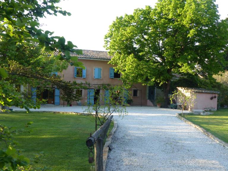 Chambre d'hôtes  Caumont-sur-Durance