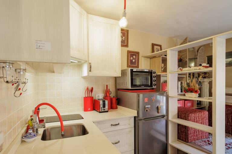 'Trajano Casco Antiguo' Apartment with Wi-Fi and Air Conditioning — photo 5