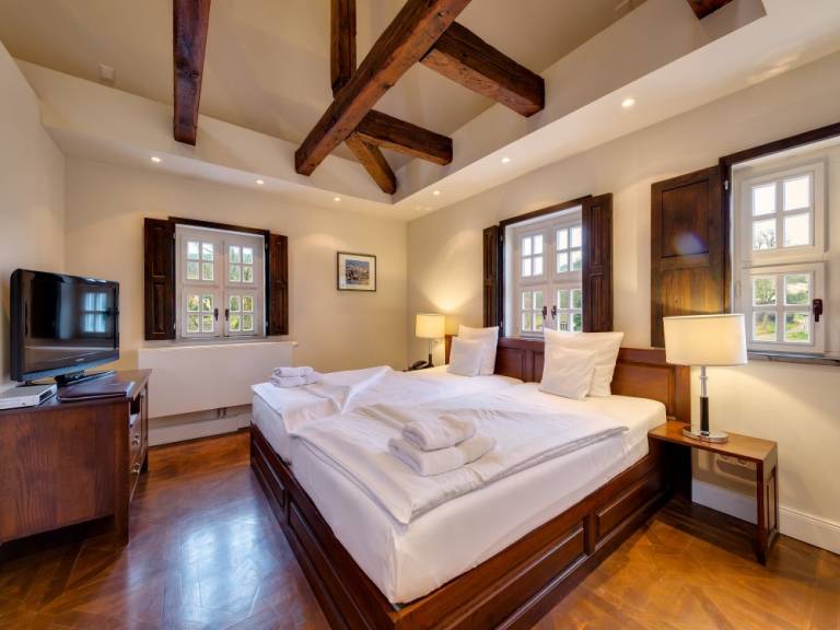 in Neuhausen/Erzgebirge, Sayda/Dorfchemnitz für max. Personen in Neuhausen/Erzgebirge, Sayda/Dorfchemnitz für max. Personen