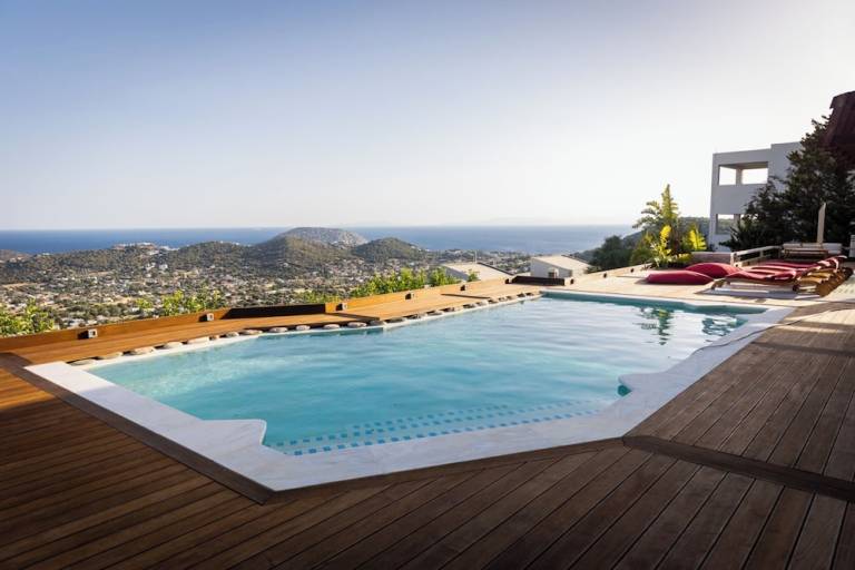 Villa  Anavissos